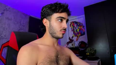 Snapshot of novacry chatting on 01/09/26, 01:03 Nova online show from 01/09/26, 01:03