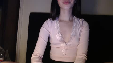 Snapshot of novafrey chatting on 02/16/25, 12:30 Olivia online show from 02/16/25, 12:30
