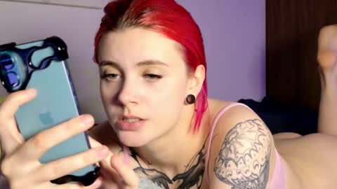 Snapshot of novarem chatting on 02/24/26, 07:01 Nova online show from 02/24/26, 07:01