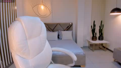 Nova online show from 10/06/25, 08:39