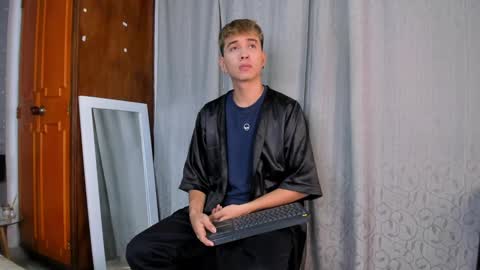 Nova online show from 01/30/25, 04:37