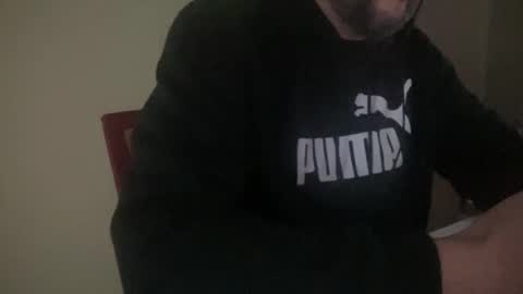 Snapshot of novio_muyalto chatting on 11/21/25, 10:08 novio_muyalto online show from 11/21/25, 10:08