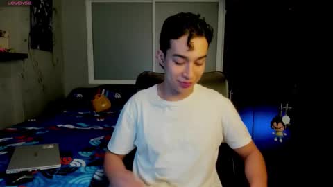 Snapshot of noxx_stark chatting on 02/16/26, 12:07 Noxx online show from 02/16/26, 12:07