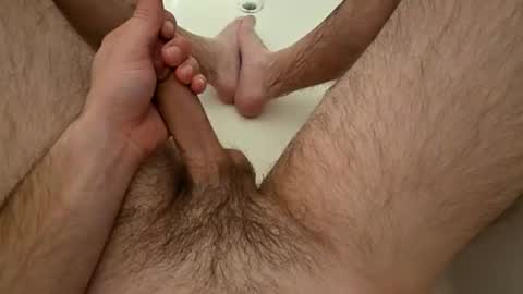 Snapshot of npc00101 chatting on 02/06/26, 05:01 npc00101 online show from 02/06/26, 05:01