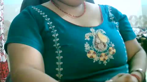 Snapshot of nsexyladdy chatting on 05/11/26, 03:40 nsexyladdy online show from 05/11/26, 03:40