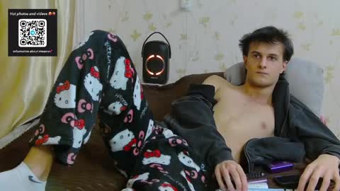 Snapshot of nuar_x chatting on 03/07/26, 05:43 Nuar X online show from 03/07/26, 05:43