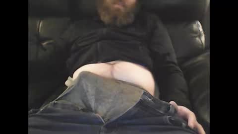 Snapshot of nudestud887 chatting on 03/05/25, 06:01 nudestud887 online show from 03/05/25, 06:01