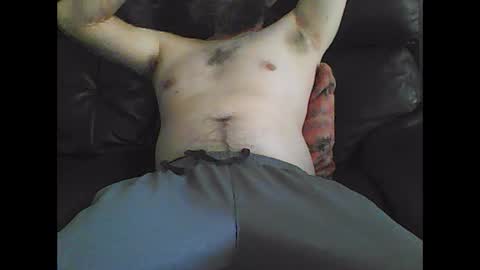Snapshot of nudestud887 chatting on 09/27/25, 11:48 nudestud887 online show from 09/27/25, 11:48