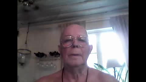 Haky online show from 04/02/26, 03:20