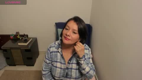 nuit_rose online show from 10/21/25, 02:12