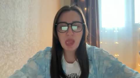 nuitblanche_vibes online show from 11/25/25, 08:03