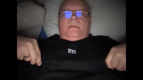 nukiss online show from 01/05/25, 05:20