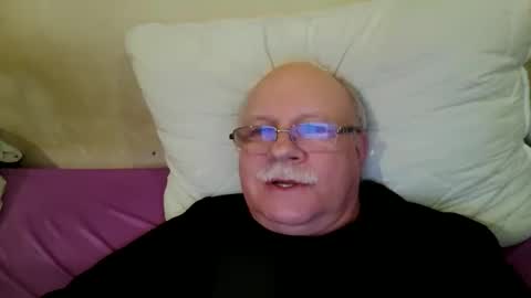 nukiss online show from 02/26/25, 09:05