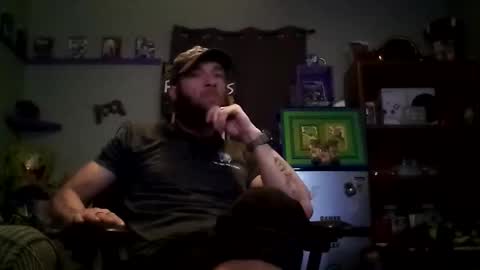 Awwwww Hey Sweetie Pies. Welcome To The Sweetie Pie Lounge. Enjoy The Dad-Cast. SweetCorny Fun-loving Dad Talk. online show from 03/03/25, 02:36