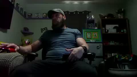 Awwwww Hey Sweetie Pies. Welcome To The Sweetie Pie Lounge. Enjoy The Dad-Cast. SweetCorny Fun-loving Dad Talk. online show from 09/12/25, 06:52