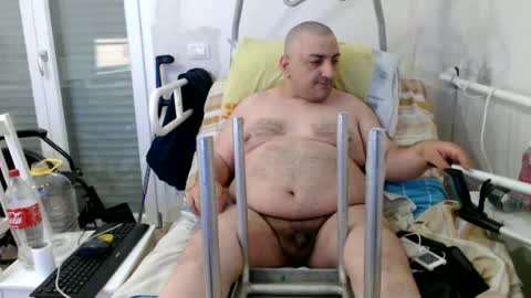 Snapshot of nunzio19811213 chatting on 06/18/26, 12:53 nunzio19811213 online show from 06/18/26, 12:53