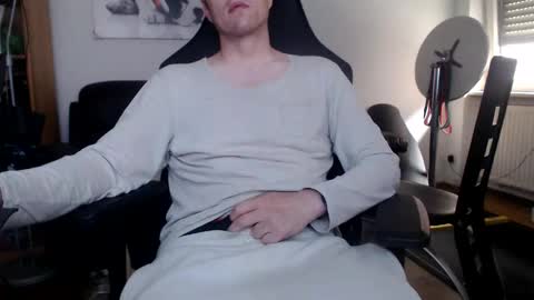 Snapshot of nursefan chatting on 09/13/25, 11:32 nursefan online show from 09/13/25, 11:32