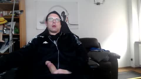nursefan online show from 12/20/25, 10:55