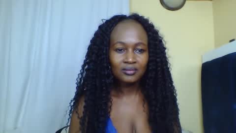 nutgal online show from 10/22/25, 04:40