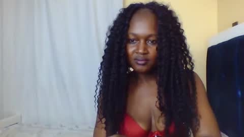 nutgal online show from 10/31/25, 07:48