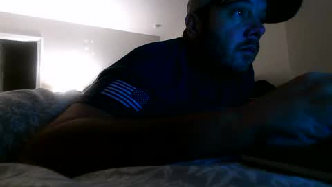 Snapshot of nuttincowboy727272 chatting on 12/23/25, 01:14 nuttincowboy727272 online show from 12/23/25, 01:14