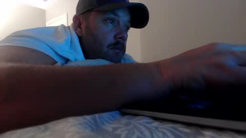 Snapshot of nuttincowboy727272 chatting on 01/13/26, 01:55 nuttincowboy727272 online show from 01/13/26, 01:55