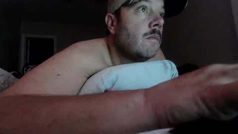 Snapshot of nuttincowboy727272 chatting on 02/14/26, 03:53 nuttincowboy727272 online show from 02/14/26, 03:53