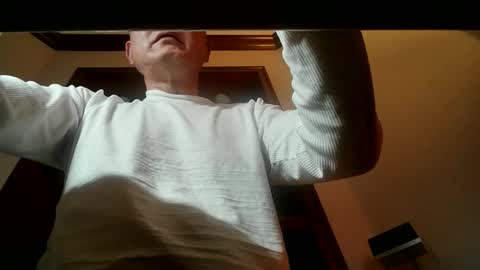 Snapshot of nv4444ny chatting on 03/23/26, 03:43 Showme online show from 03/23/26, 03:43