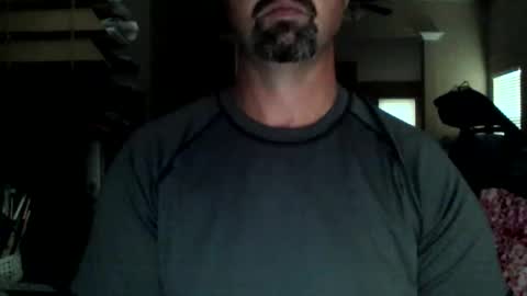 Snapshot of nvrenuff1979 chatting on 05/01/26, 11:26 nvrenuff1979 online show from 05/01/26, 11:26