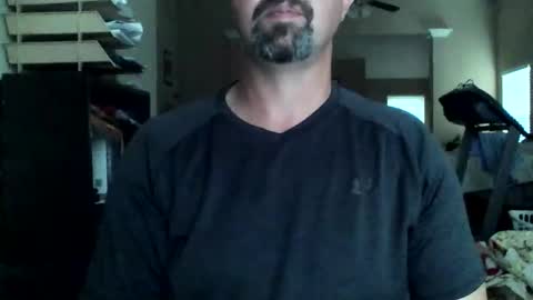 Snapshot of nvrenuff1979 chatting on 05/06/26, 11:32 nvrenuff1979 online show from 05/06/26, 11:32