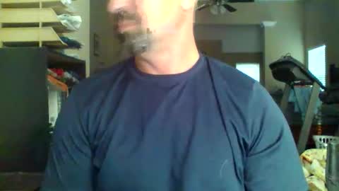 Snapshot of nvrenuff1979 chatting on 05/13/26, 11:29 nvrenuff1979 online show from 05/13/26, 11:29