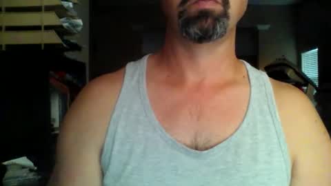 Snapshot of nvrenuff1979 chatting on 05/26/26, 10:44 nvrenuff1979 online show from 05/26/26, 10:44