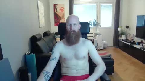 Snapshot of nxrthman chatting on 02/27/26, 02:50 nxrthman online show from 02/27/26, 02:50