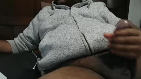 Snapshot of nybibrown chatting on 01/19/25, 03:50 nycbator online show from 01/19/25, 03:50