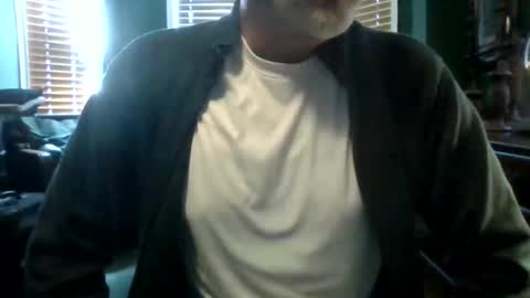 Snapshot of nyc1323 chatting on 05/07/26, 02:44 nyc1323 online show from 05/07/26, 02:44