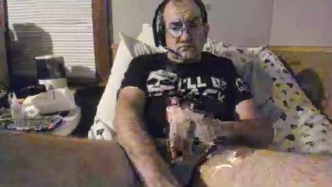 nyfarmer77 online show from 09/15/25, 11:49