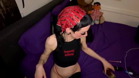 Nymphaea online show from 03/08/25, 02:12