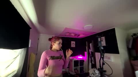 Snapshot of nymphomaticbaby chatting on 01/10/26, 03:14 nymphomaticbaby online show from 01/10/26, 03:14