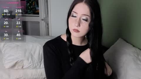 hi im Rina  online show from 05/10/26, 08:14