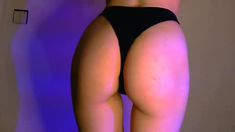 Snapshot of nyra_thira chatting on 04/10/26, 03:39 nyra_thira online show from 04/10/26, 03:39