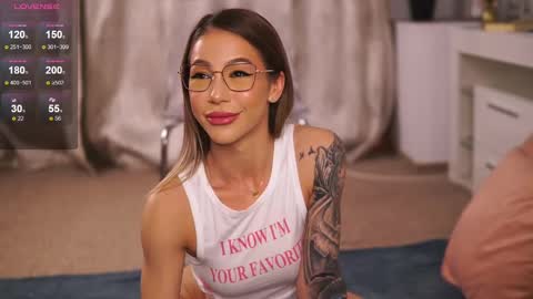 nyrobinova online show from 03/09/25, 04:16