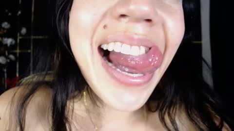 Snapshot of nyx1126 chatting on 03/12/25, 06:33 nyx1126 online show from 03/12/25, 06:33