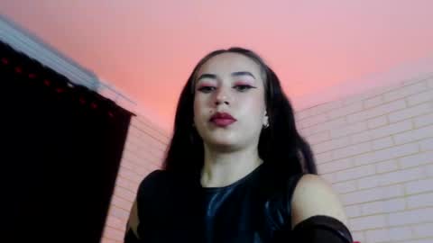 Snapshot of nyx1126 chatting on 10/01/25, 02:01 nyx1126 online show from 10/01/25, 02:01