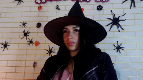 Snapshot of nyx1126 chatting on 10/27/25, 01:37 nyx1126 online show from 10/27/25, 01:37