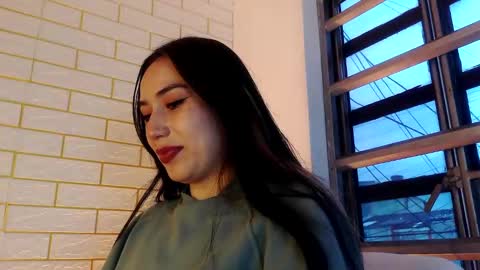 Snapshot of nyx1126 chatting on 11/19/25, 12:38 nyx1126 online show from 11/19/25, 12:38