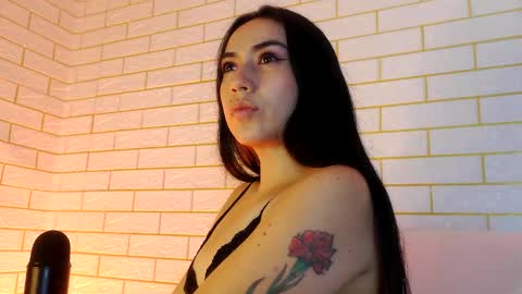 Snapshot of nyx1126 chatting on 11/29/25, 01:14 nyx1126 online show from 11/29/25, 01:14