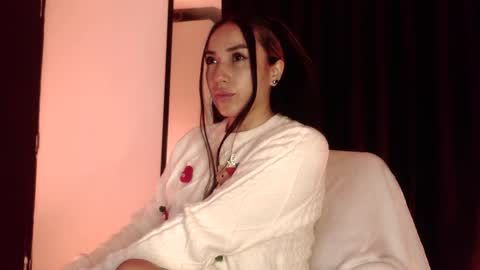 Snapshot of nyx1126 chatting on 12/01/25, 01:49 nyx1126 online show from 12/01/25, 01:49