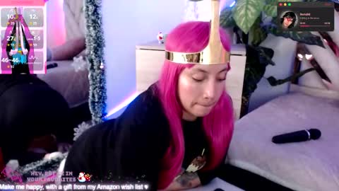 Alex   .    online show from 11/27/25, 12:46