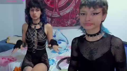 Snapshot of nyx_darkmoor chatting on 02/28/25, 01:26 Nyx And Agatha online show from 02/28/25, 01:26