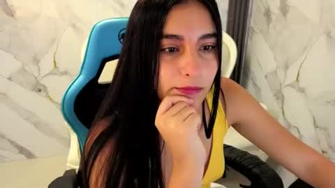 Snapshot of nyx_kitty_a chatting on 07/08/26, 12:53 Nia online show from 07/08/26, 12:53